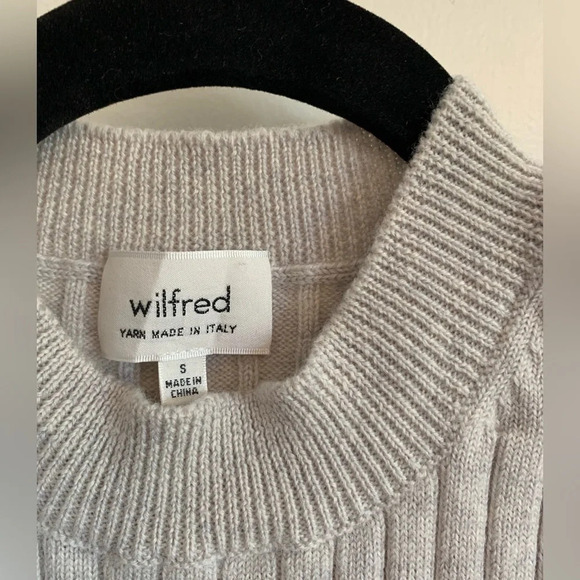 ARITZIA Wilfred  100% Wool Palmier
Sleeveless. In heather grey size small - Picture 5 of 11